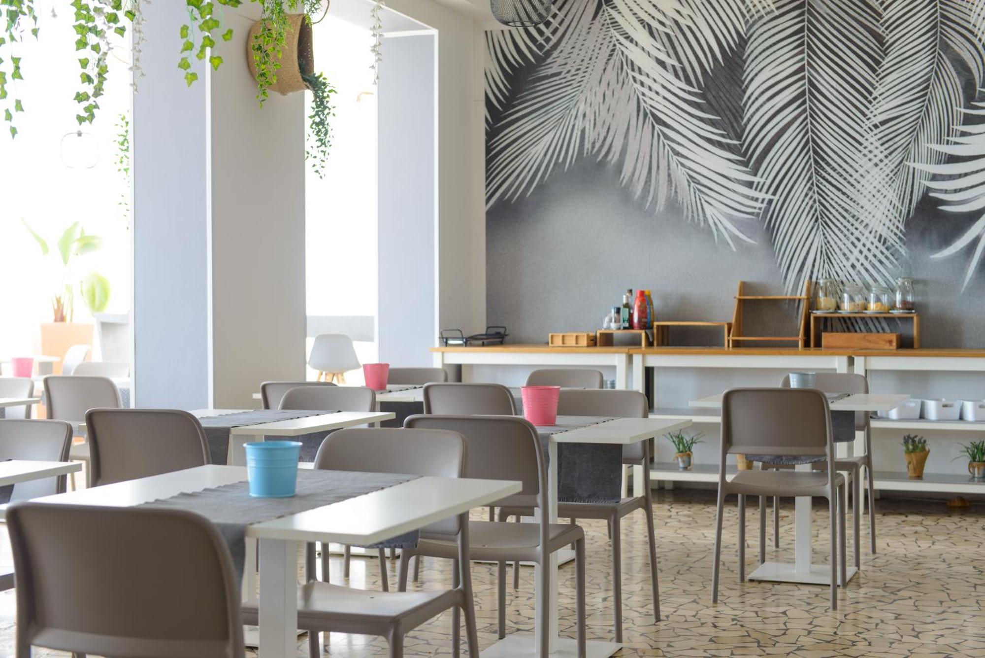 Nautic Beach Hotel Rimini Exterior photo